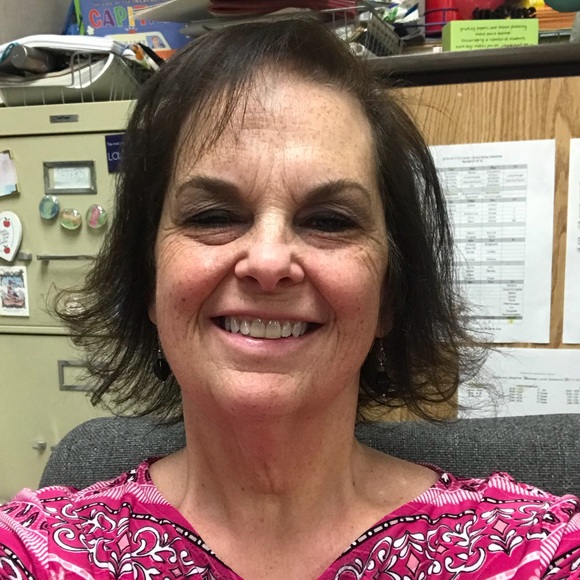 Meet your Posher, Michele - Picture 2 of 2